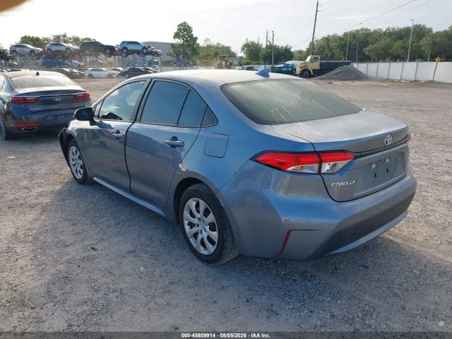 2022 TOYOTA COROLLA LE 3