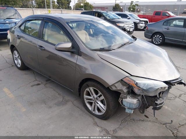 2018 TOYOTA COROLLA LE 1
