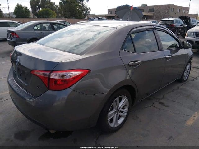 2018 TOYOTA COROLLA LE 4