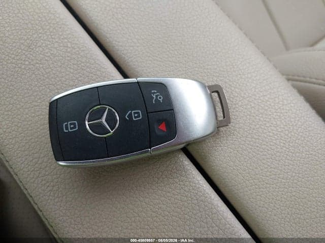 2021 MERCEDES-BENZ GLB 250 4MATIC 11