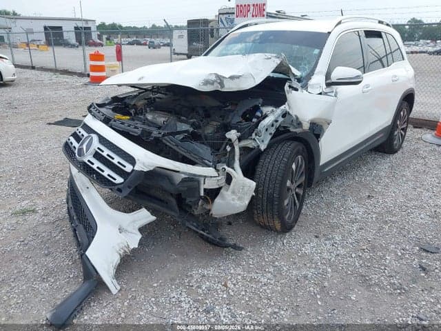 2021 MERCEDES-BENZ GLB 250 4MATIC 6