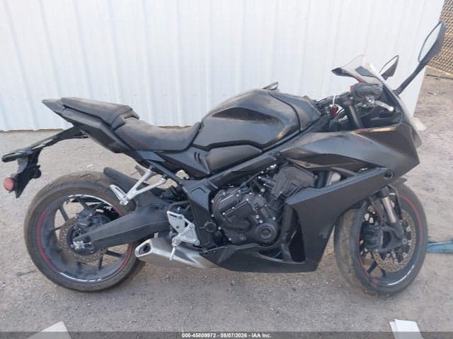 2026 HONDA CBR650 R 12
