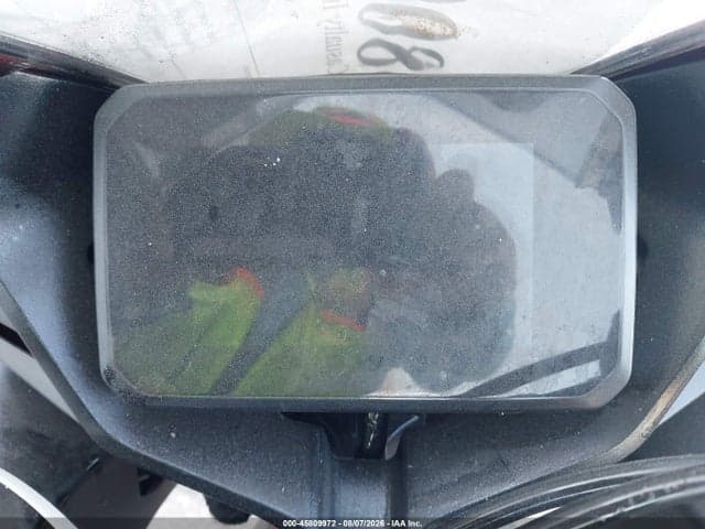 2026 HONDA CBR650 R 7