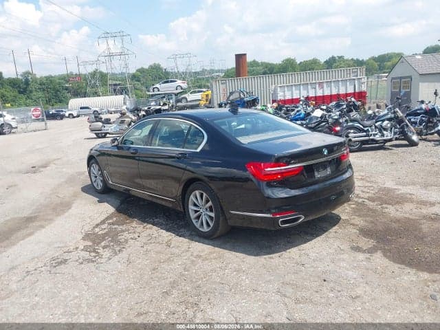 2019 BMW 740I XDRIVE 3
