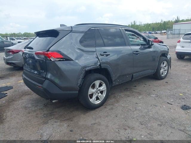 2021 TOYOTA RAV4 XLE 4
