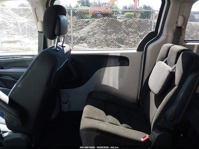 2018 DODGE GRAND CARAVAN SE 8