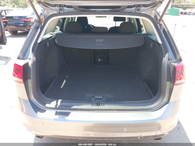 2017 VOLKSWAGEN GOLF SPORTWAGEN TSI S 17