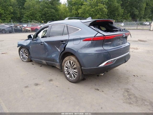 2023 TOYOTA VENZA XLE 3