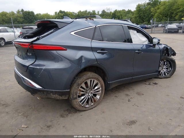 2023 TOYOTA VENZA XLE 4