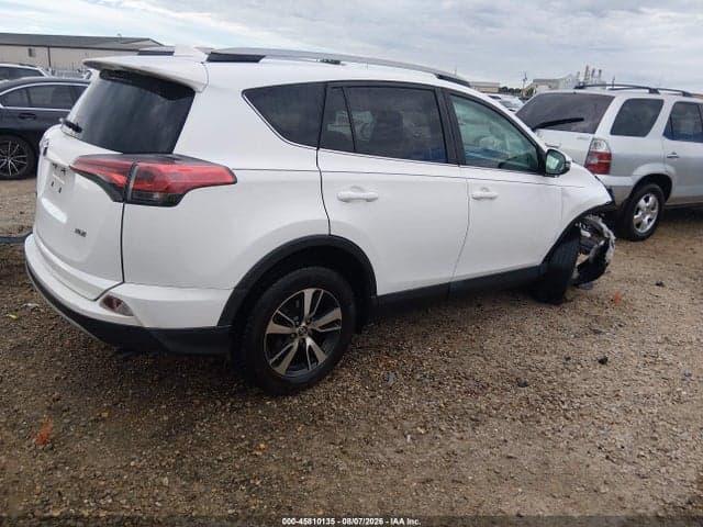 2018 TOYOTA RAV4 XLE 4
