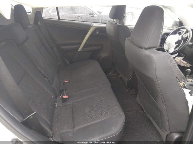 2018 TOYOTA RAV4 XLE 8