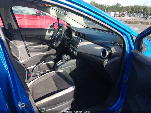 2020 NISSAN VERSA SV XTRONIC CVT 5