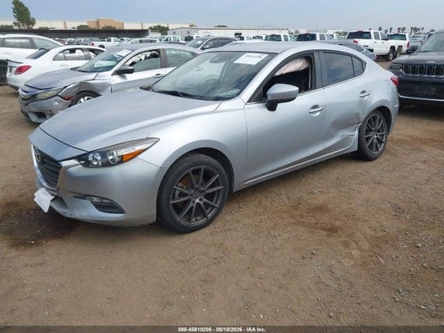 2017 MAZDA MAZDA3 TOURING 2