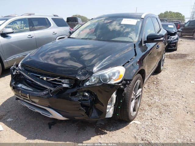 2017 VOLVO XC60 T5 DYNAMIC 2