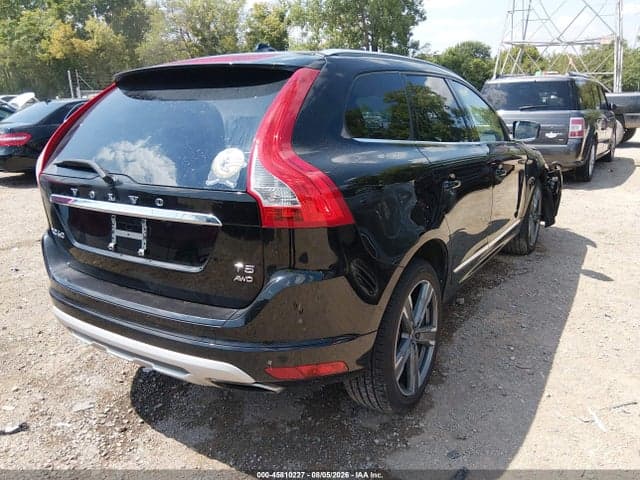 2017 VOLVO XC60 T5 DYNAMIC 4