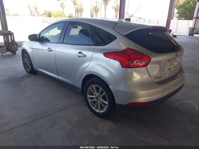 2017 FORD FOCUS SE 3