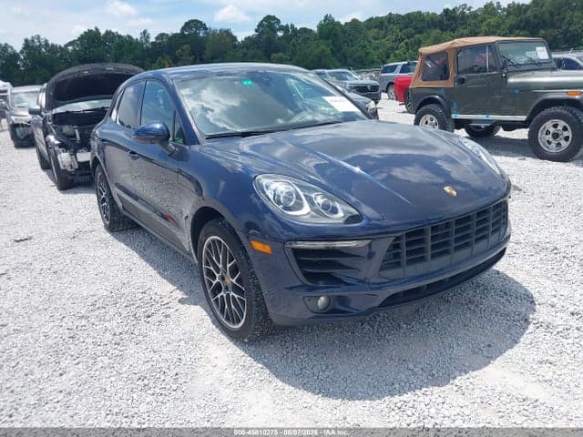 2018 PORSCHE MACAN SPORT EDITION - 1