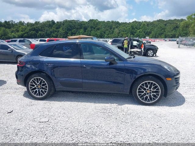 2018 PORSCHE MACAN SPORT EDITION 13