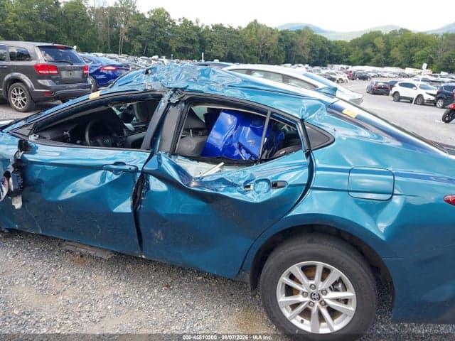 2025 TOYOTA CAMRY XSE/XLE/LE/SE 11