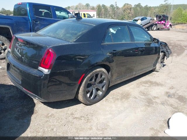 2022 CHRYSLER 300 TOURING 4