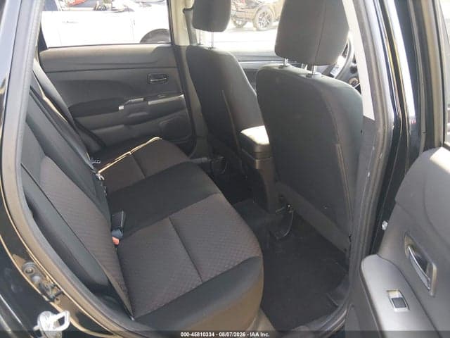 2019 MITSUBISHI OUTLANDER SPORT 2.0 ES 8