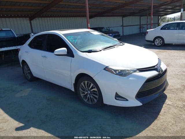 2017 TOYOTA COROLLA XLE 1