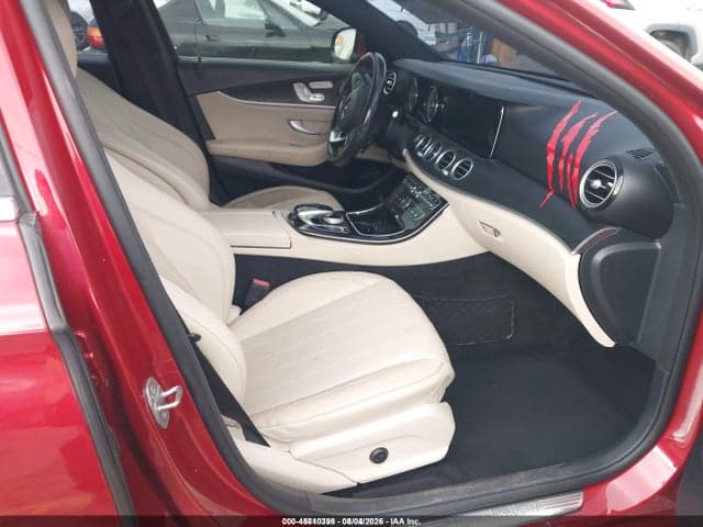2017 MERCEDES-BENZ E 300 5