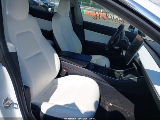 2018 TESLA MODEL 3 LONG RANGE/PERFORMANCE 5