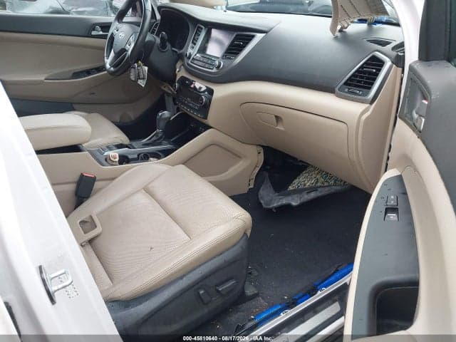 2017 HYUNDAI TUCSON LIMITED 5