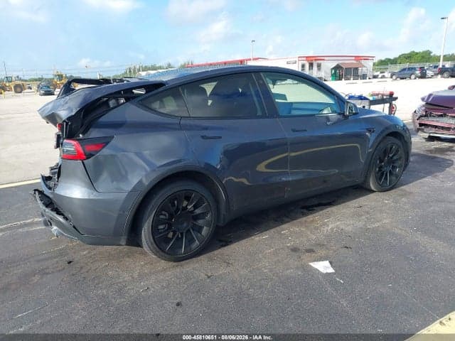 2022 TESLA MODEL Y LONG RANGE DUAL MOTOR ALL-WHEEL DRIVE 4