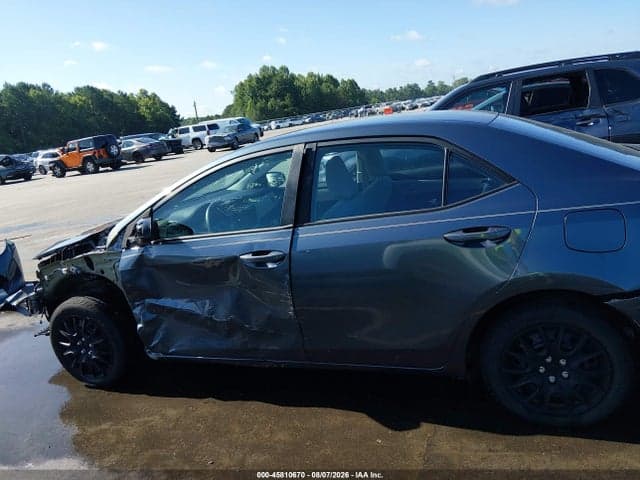 2019 TOYOTA COROLLA LE 15