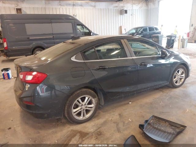 2017 CHEVROLET CRUZE LT AUTO 4
