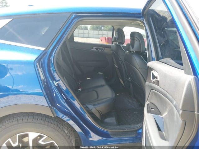 2025 KIA SPORTAGE EX 8