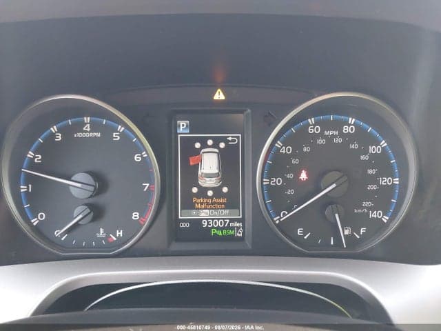 2017 TOYOTA RAV4 XLE 7