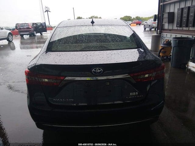 2018 TOYOTA AVALON HYBRID LIMITED 17