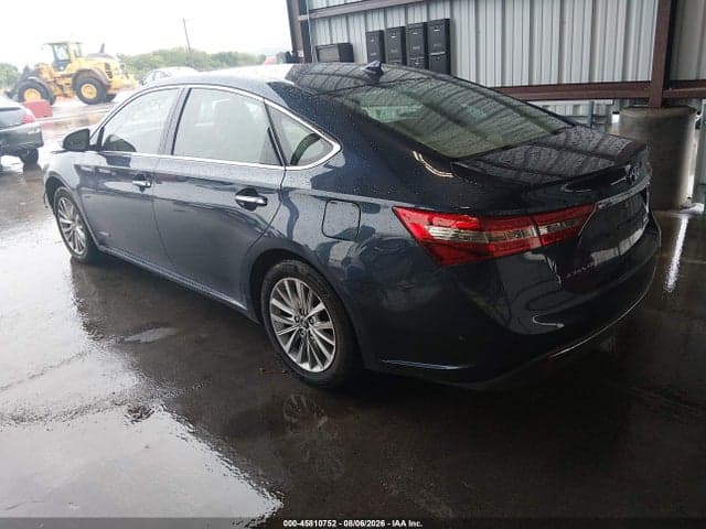 2018 TOYOTA AVALON HYBRID LIMITED 3