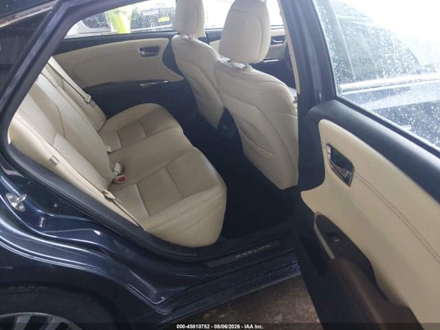 2018 TOYOTA AVALON HYBRID LIMITED 8