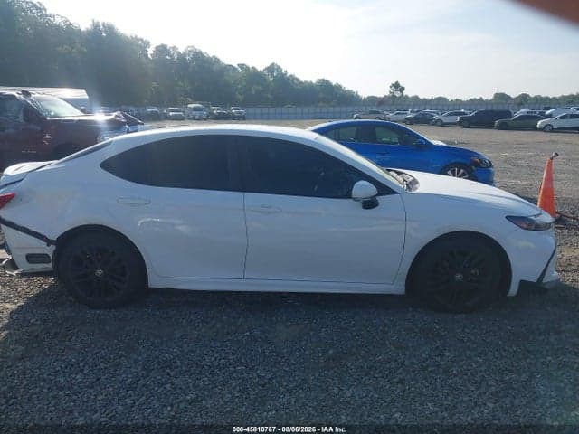 2025 TOYOTA CAMRY SE 13