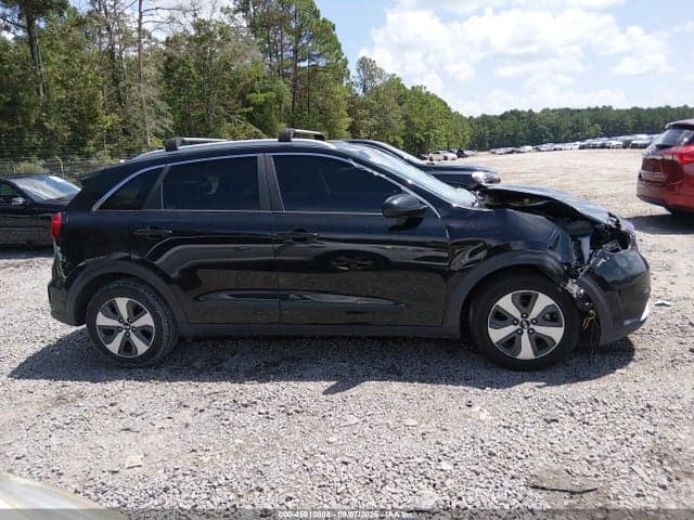 2018 KIA NIRO LX 13