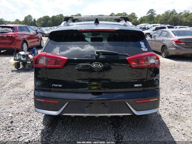 2018 KIA NIRO LX 16