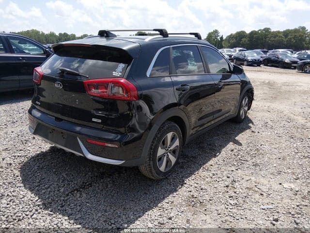 2018 KIA NIRO LX 4
