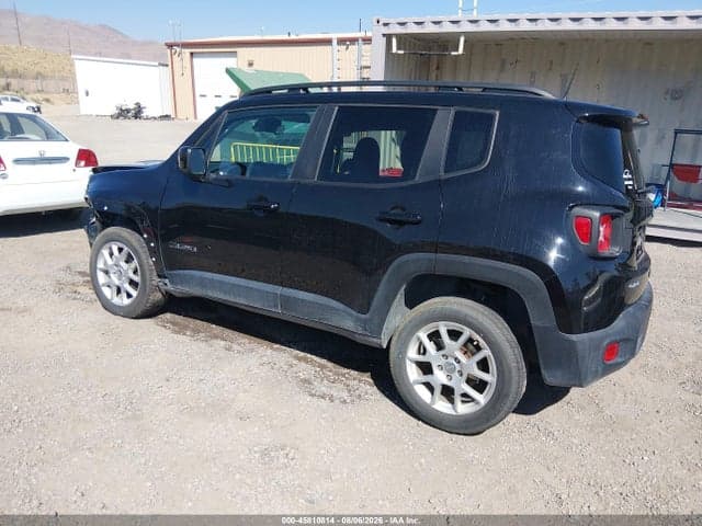 2021 JEEP RENEGADE LATITUDE 4X4 3