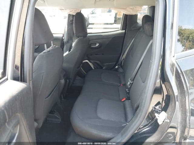 2017 JEEP RENEGADE LATITUDE 8