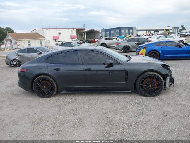 2018 PORSCHE PANAMERA 4S 13