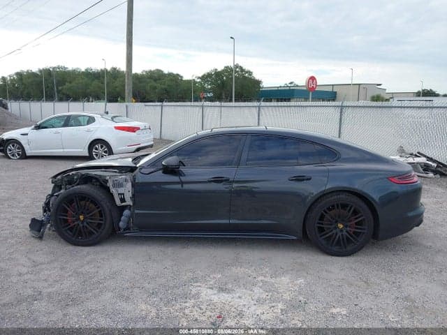 2018 PORSCHE PANAMERA 4S 14