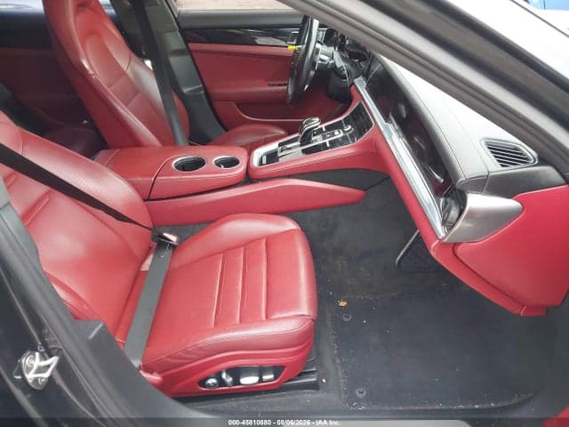 2018 PORSCHE PANAMERA 4S 5