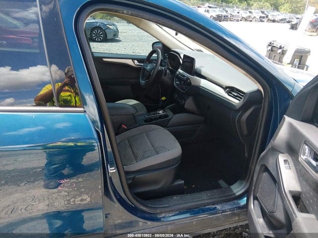 2020 FORD ESCAPE SE 5