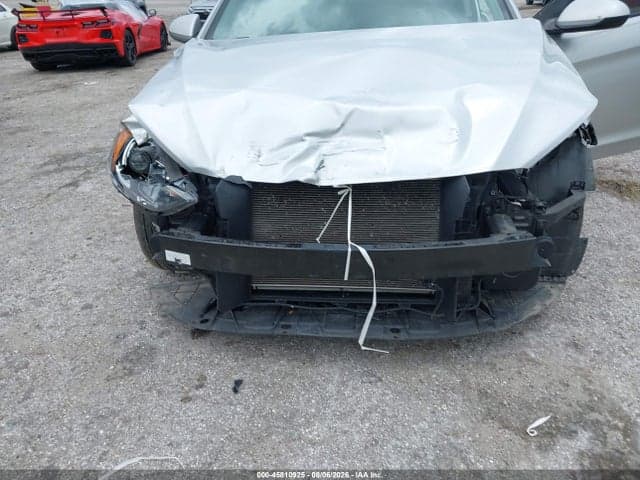 2018 HYUNDAI ELANTRA SEL 6