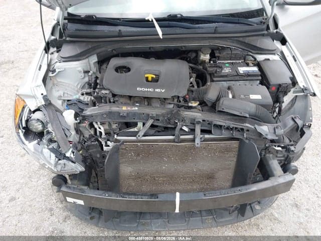 2018 HYUNDAI ELANTRA SEL 10