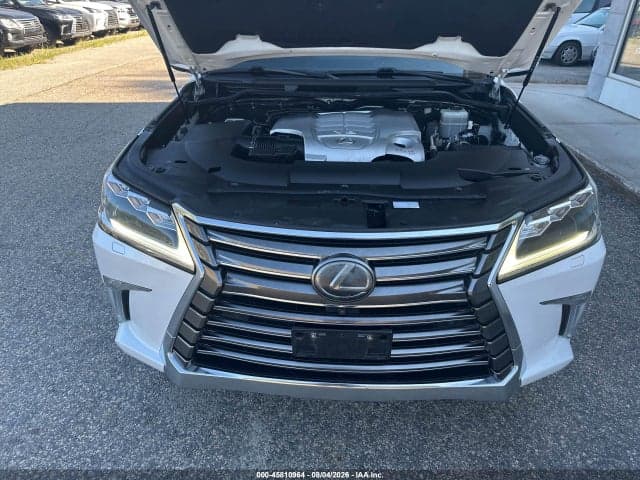 2018 LEXUS LX 570 THREE-ROW 10